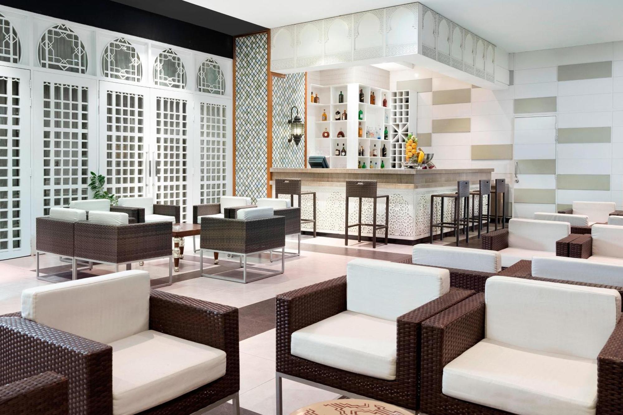 Le Meridien Dhaka Exterior photo