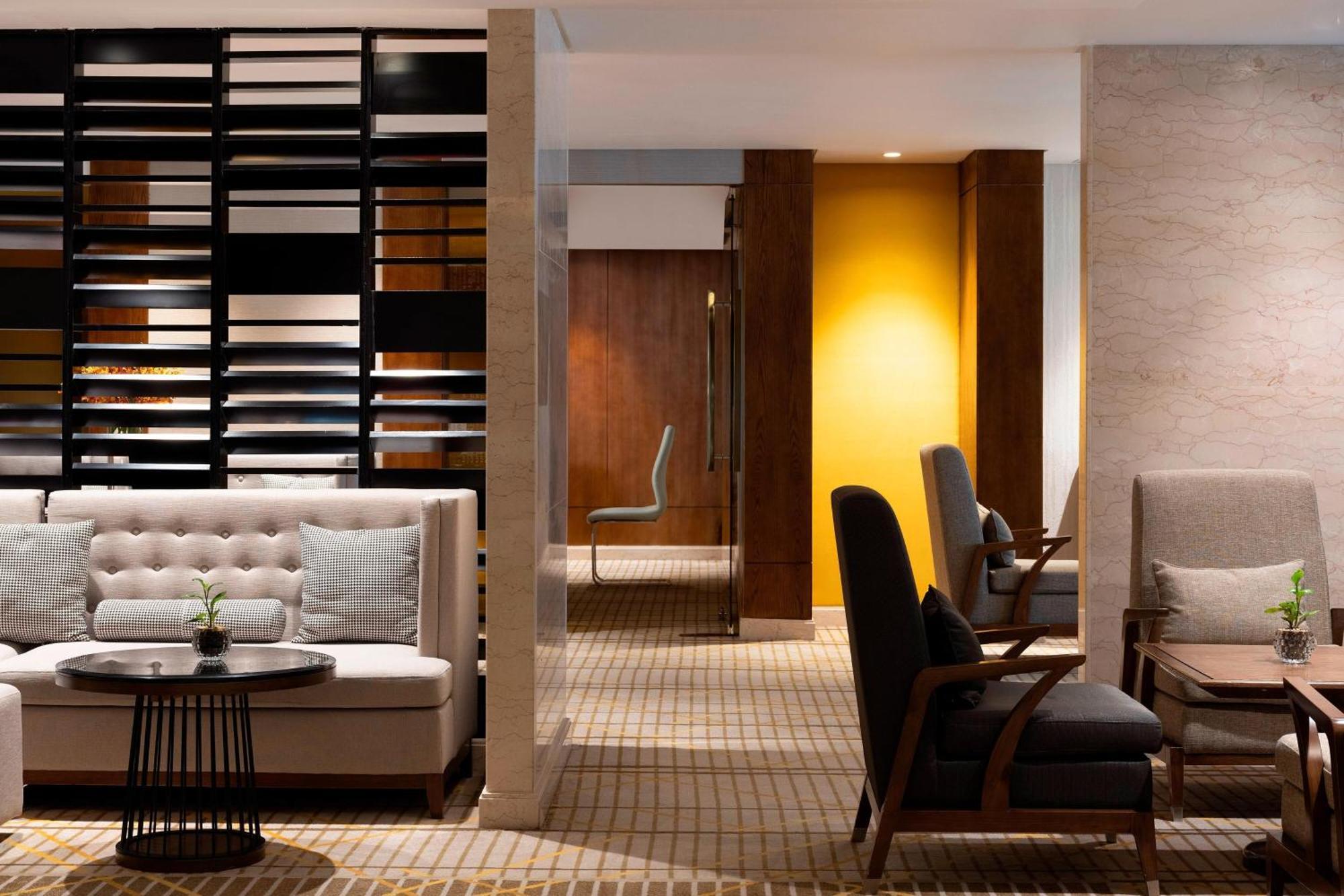 Le Meridien Dhaka Exterior photo